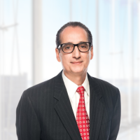 Portrait image of Dr. Joseph Puma